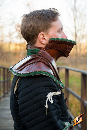 Noble Leather Gorget-GoblinSmith