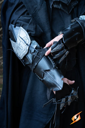Claw Bracer-GoblinSmith