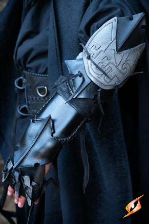 Claw Bracer-GoblinSmith