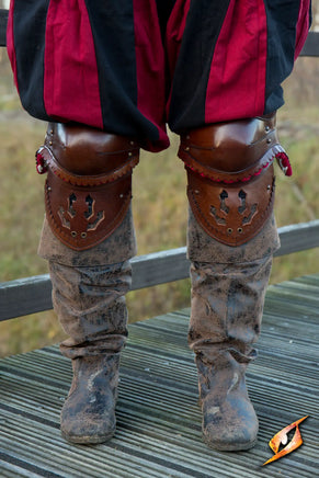 Noble Leather Poleyns-GoblinSmith