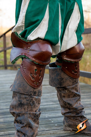 Noble Leather Poleyns-GoblinSmith