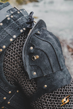 Woodsman Suede Shoulder Armour-GoblinSmith