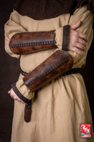 Bracers Squire - Faux Leather-GoblinSmith