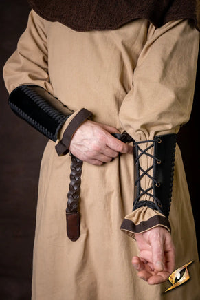 Bracers Squire - Faux Leather-GoblinSmith