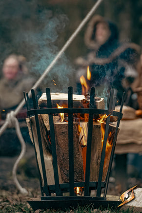 Camp Warmer W. Metal Tray - Roman-GoblinSmith