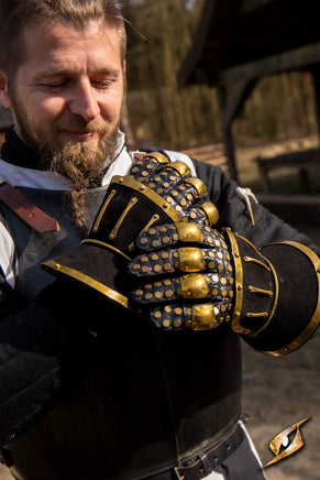 Hourglass Gauntlets-GoblinSmith