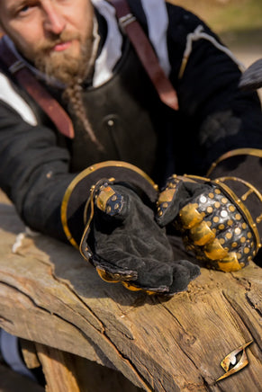 Hourglass Gauntlets-GoblinSmith