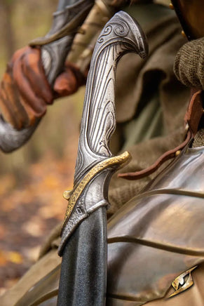 Curved Elven Sword-GoblinSmith