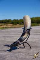 Horn of Jörmungandr with Stand-GoblinSmith
