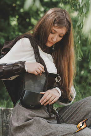 Medieval leather pouch - Small-GoblinSmith
