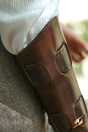 Pathfinder Leather Bracers-GoblinSmith
