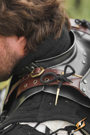 Captain Cuirass - Light Kit-GoblinSmith