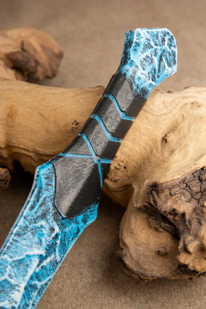 Frost Tongue Throwing Knife-GoblinSmith