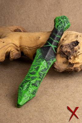 Poison Throwing Knife-GoblinSmith