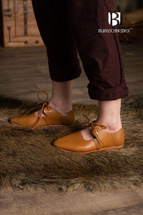 Medieval Women Shoes Katelyn-GoblinSmith