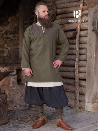 Rus Tunic Szimon Olive-GoblinSmith