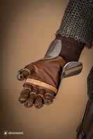 Hourglass Gauntlets 1350-1410 1,6mm Polished-GoblinSmith