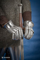 Gauntlets 1350-1415 1,6mm Polished-GoblinSmith