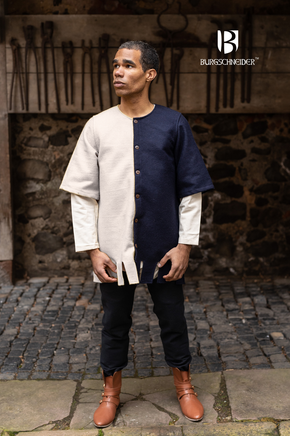 Right Side Surcoat Aleran Natural-GoblinSmith