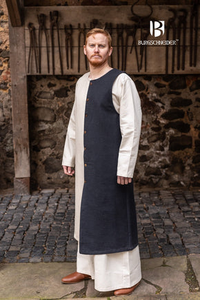 Left Side Tabard Auderic Black-GoblinSmith