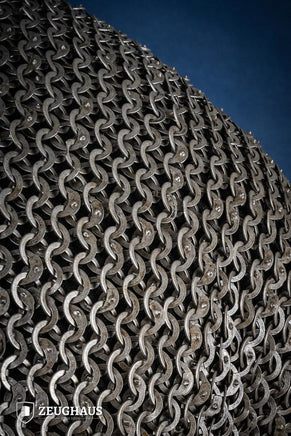 Chainmail Hood Flatring Wedge Riveted 9mm Steel Oiled-GoblinSmith