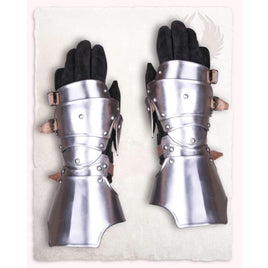 Markward Gauntlet Long Polished-GoblinSmith