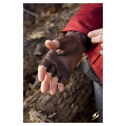 Thieves Gloves, Brown-GoblinSmith